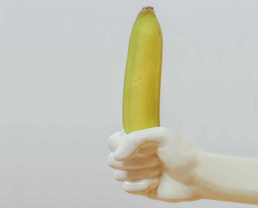 бананът символизира увеличен пенис